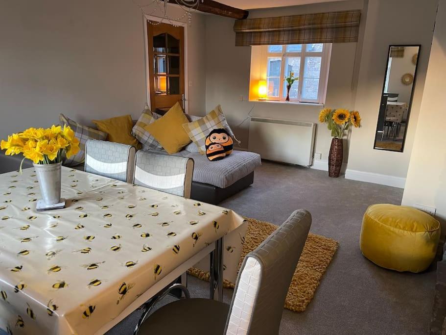 Yew Tree Cottage, 3 Bedroom, 4 Church Row Defynnog Devynock Dış mekan fotoğraf